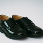 Les Chaussures neuves de la première communion de Charles