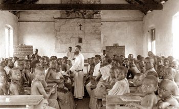École missionnaire en Afrique