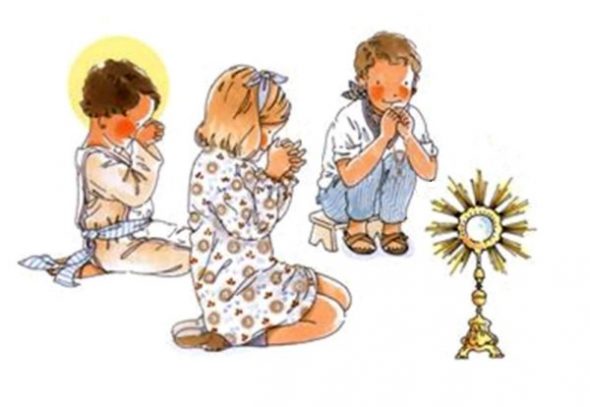Enfants adorant le Saint Sacrement
