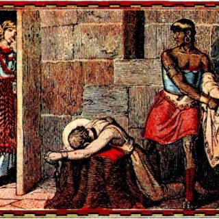 À gauche, la fille d'Hérodiade avec un plat. — Au milieu, un soldat qui va décapiter Saint Jean-Baptiste.